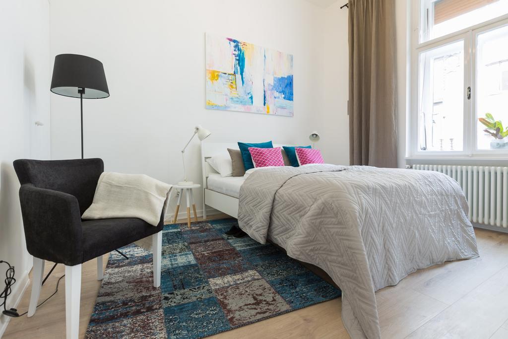 Montevideo Apartment ซาเกร็บ ภายนอก รูปภาพ